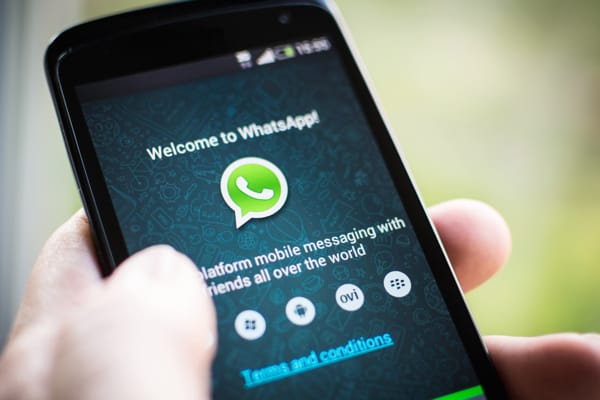 Here are some incredible facts about WhatsApp (Infographic)